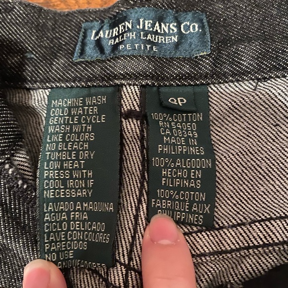 ✨LAST CHANCE BEFORE DONATION!✨  Ralph Lauren Petite High Waisted Jeans - Picture 5 of 6